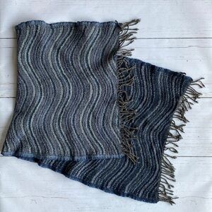 Gerard Darel Wool Scarf Shawl Short Wavy Blue Ruffled